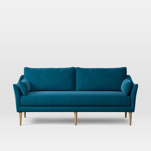 A beautiful couch - UnicornUs