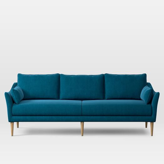 A beautiful couch - UnicornUs